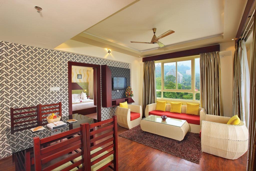 Gokulam Park Munnar Hotel Exterior photo