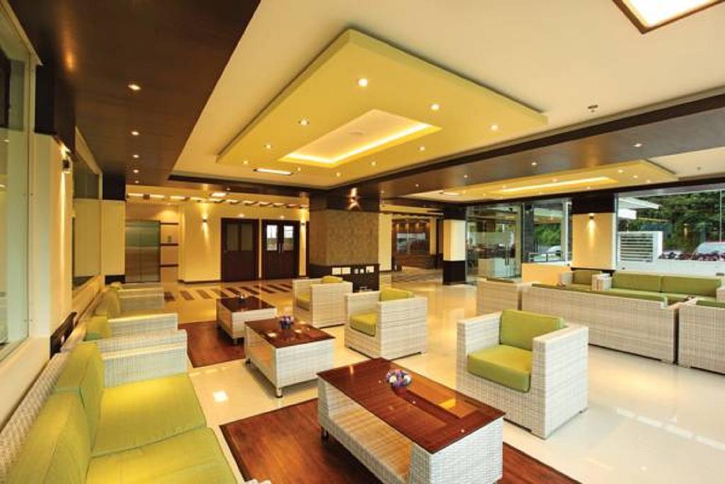 Gokulam Park Munnar Hotel Exterior photo
