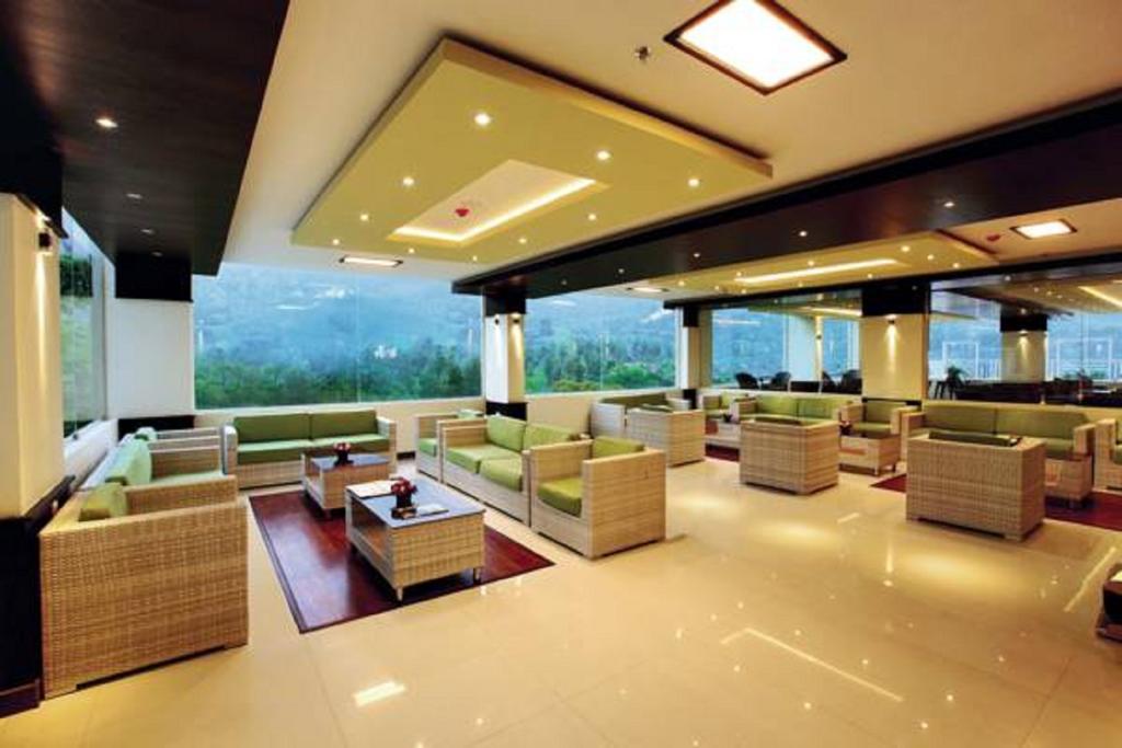 Gokulam Park Munnar Hotel Exterior photo