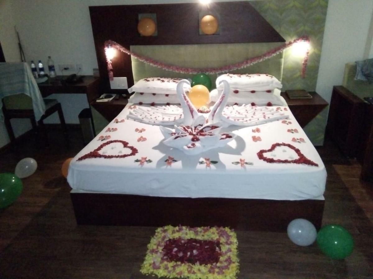Gokulam Park Munnar Hotel Exterior photo